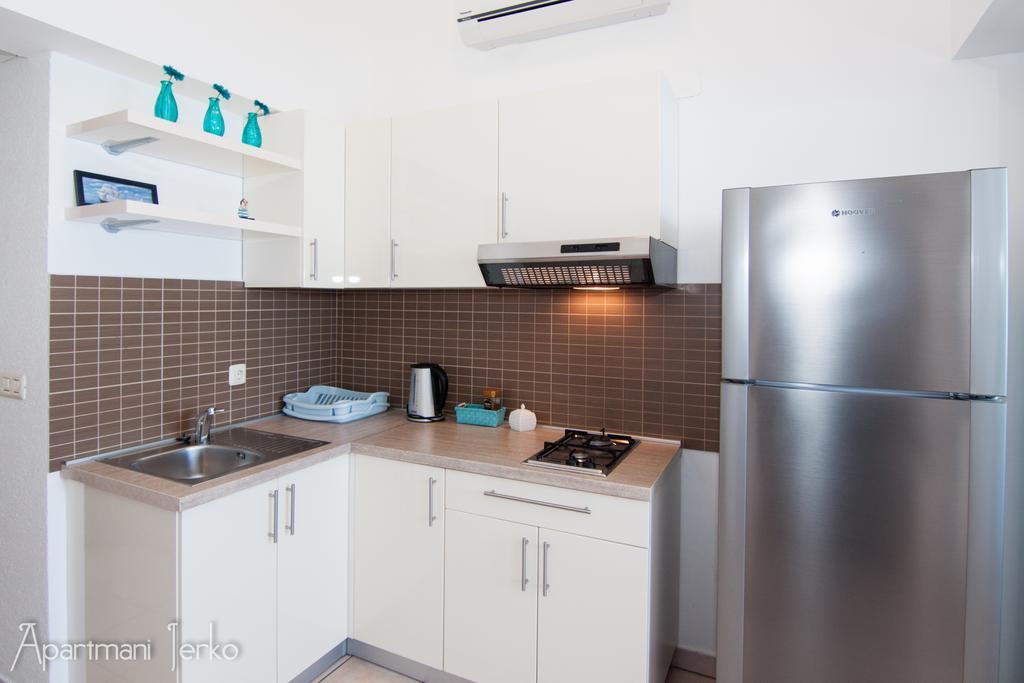 Apartments Jerko プリモシュテン エクステリア 写真