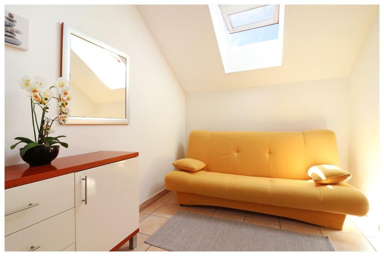 Apartments Jerko プリモシュテン エクステリア 写真