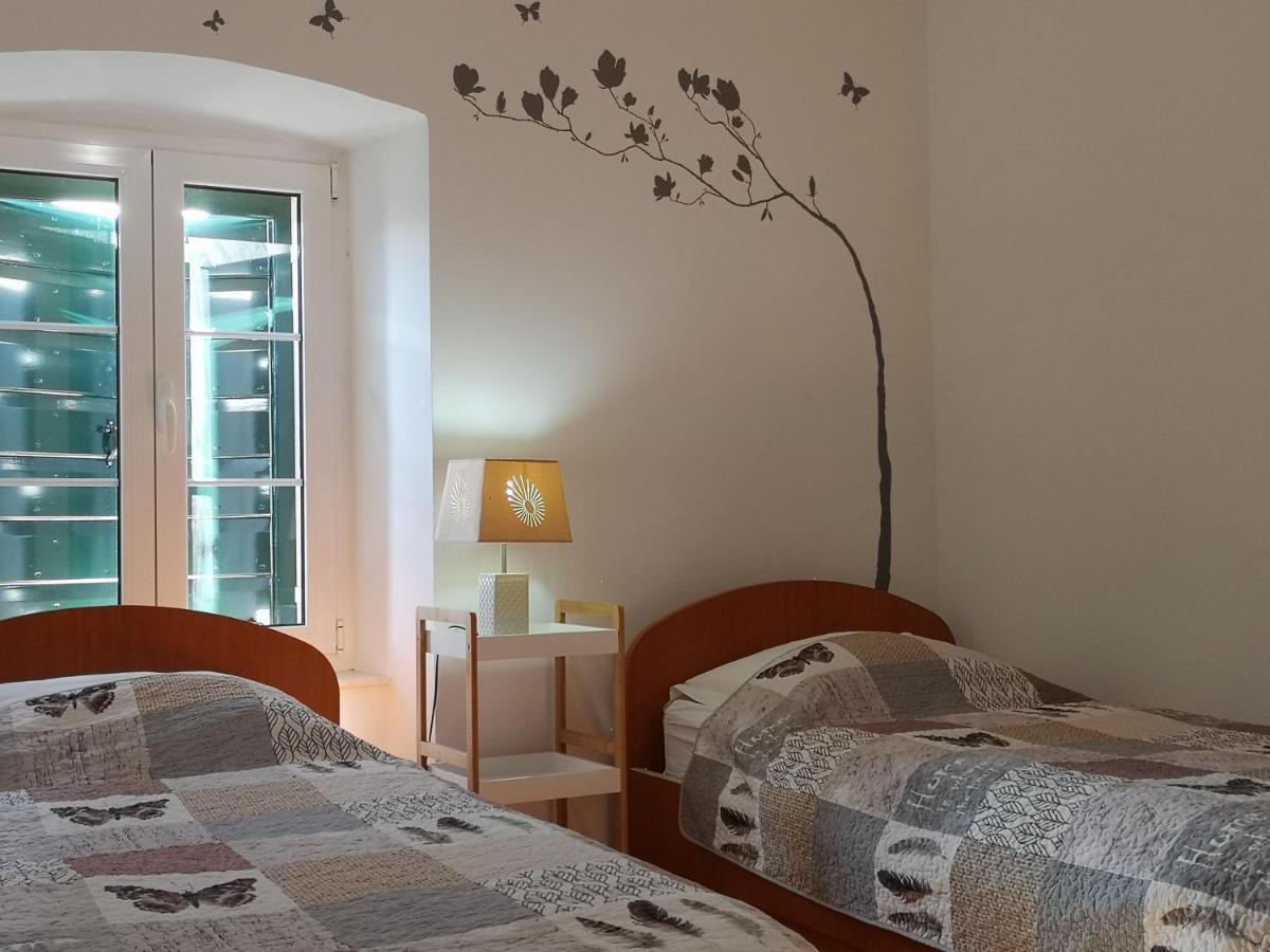 Apartments Jerko プリモシュテン エクステリア 写真